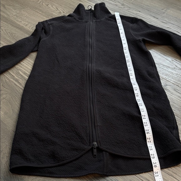 Lululemon | On Repeat High-Collared Long Full-Zip Jacket in Black Size 6 - Picture 10 of 15